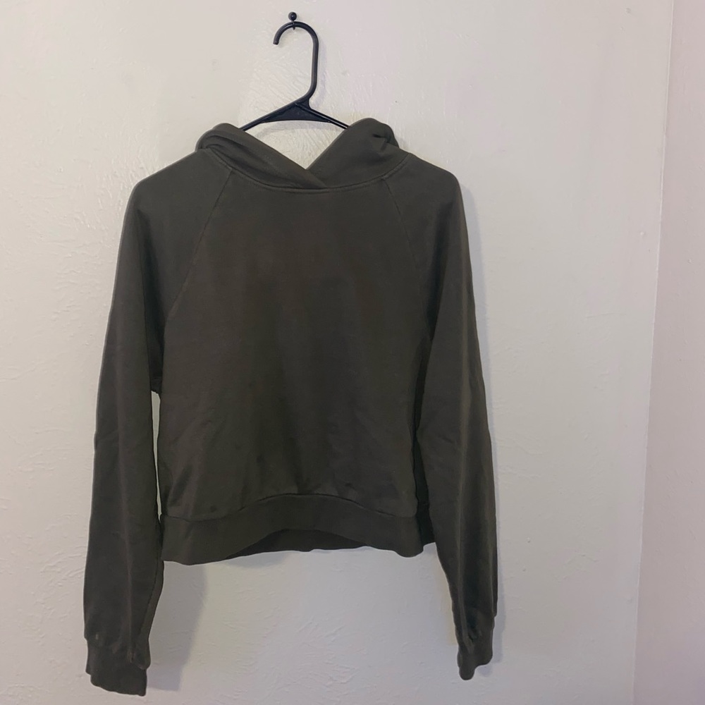Cropped hoodie